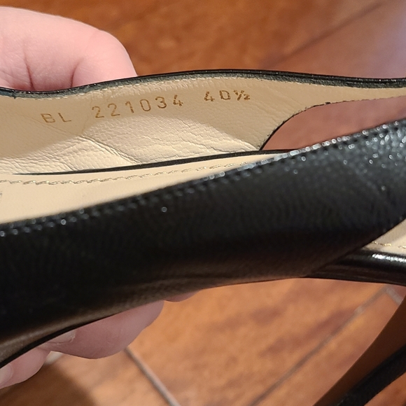 Saint Laurent YSL Tribtoo Slingback Pumps - Picture 8 of 11